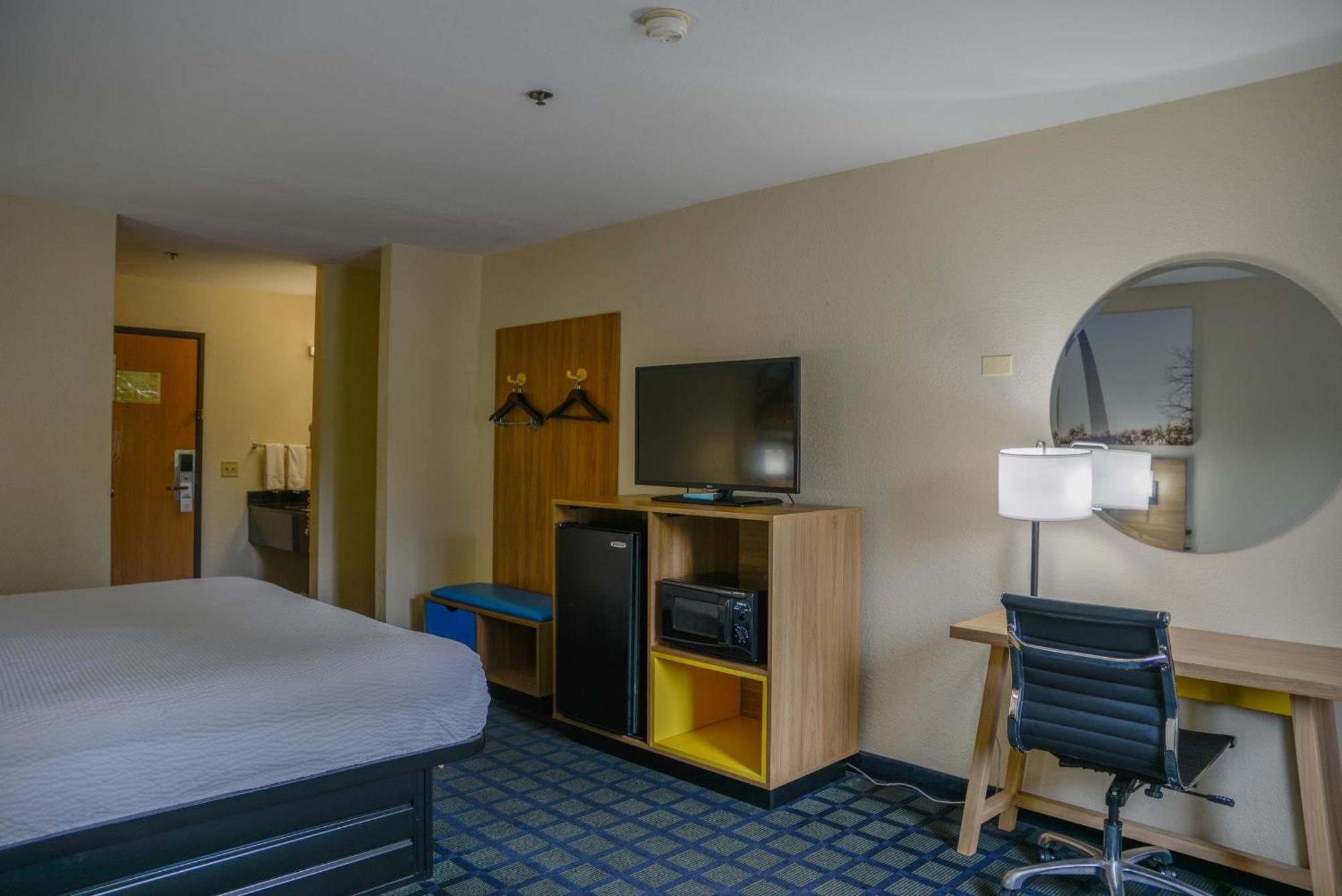 Days Inn By Wyndham מאונט ורנון מראה חיצוני תמונה