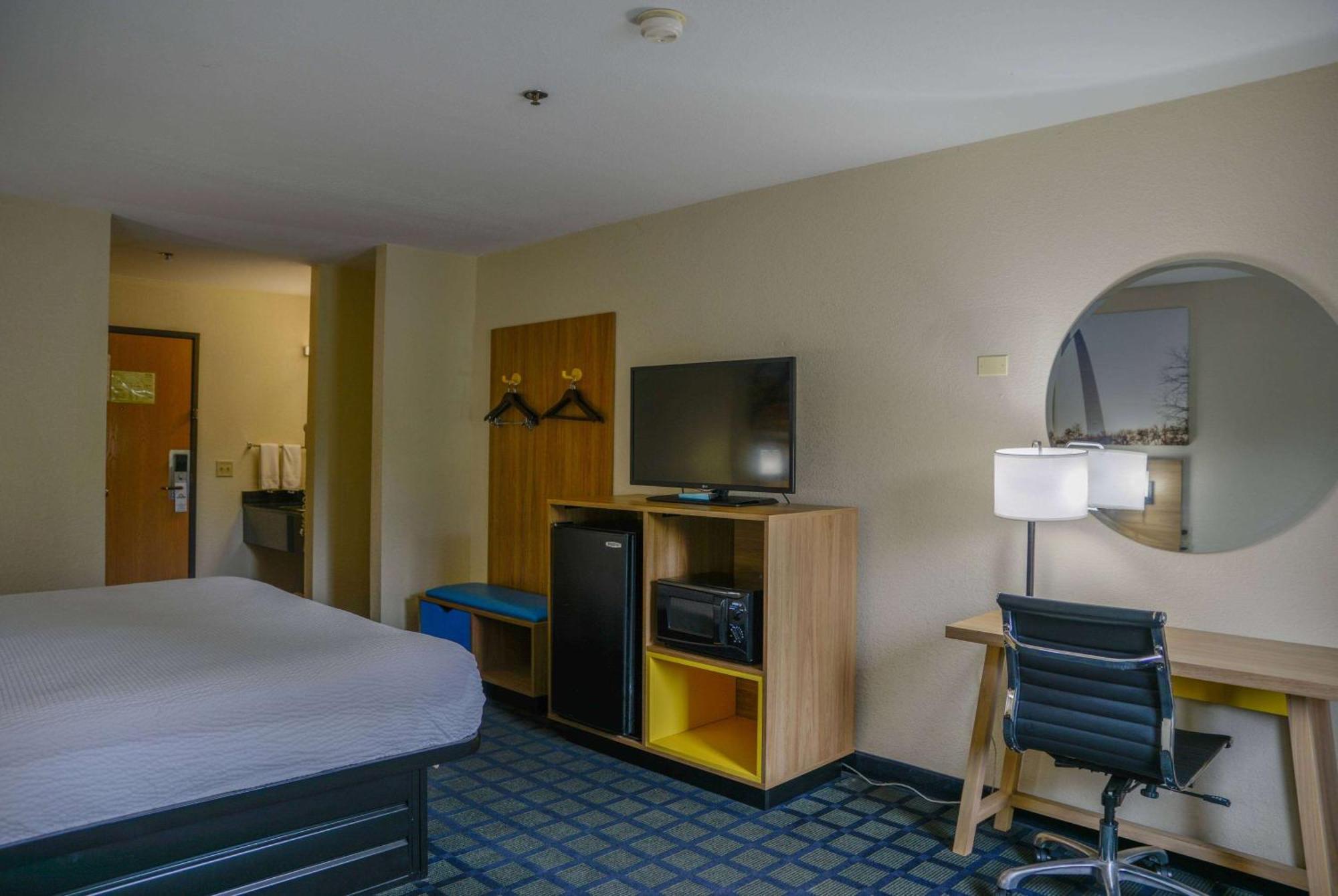 Days Inn By Wyndham מאונט ורנון מראה חיצוני תמונה